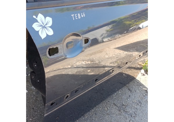 Дверка права передня Рено Меган 2, колір TEB66