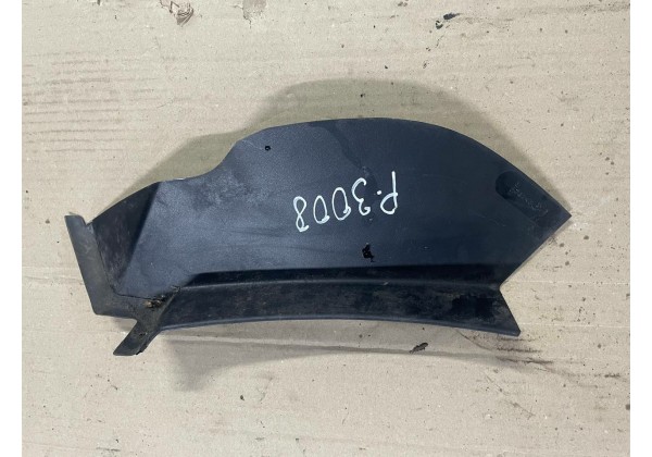 Накладка заднього правого ліхтаря Peugeot 3008, 09-16, 26038008, 9805514480, 6351HF