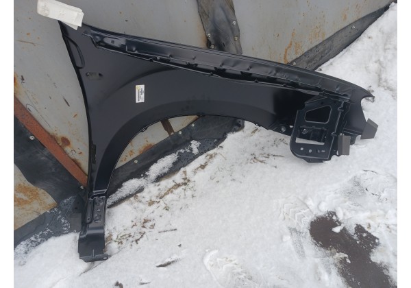 Крило передне ліве Renault Duster, 631012718R