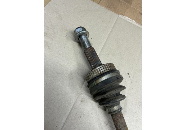 Піввісь задня ліва / права Renault Koleos, 08-16, 4WD, 39600JY00A