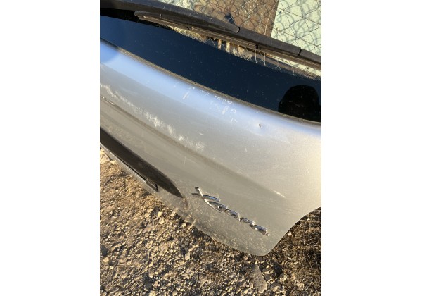 Кришка багажника Citroen Xsara Picasso, комплектна