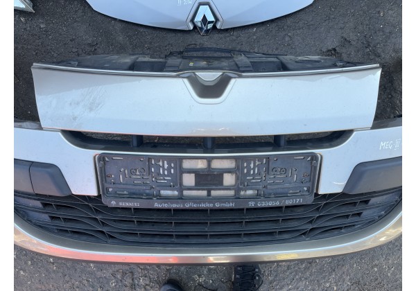 Бампер передній Renault Megane III, код фарби TEHNK