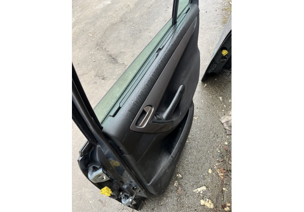 Двері задні праві Citroen C4 Picasso 