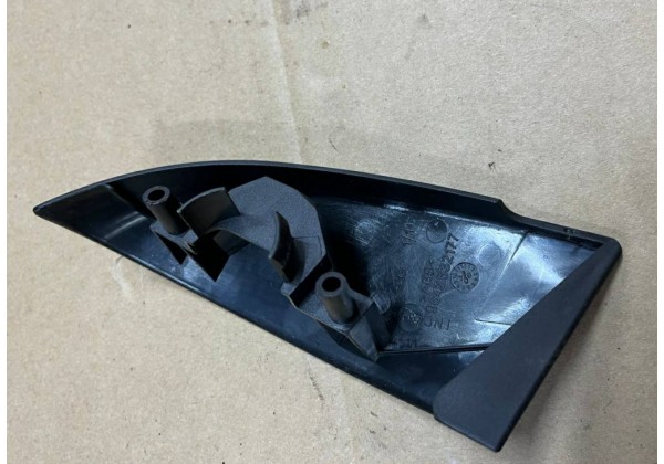 Заглушка кріплення лівого дзеркала Peugeot 307 CC, кабріолет, 9015W5, 9642632177