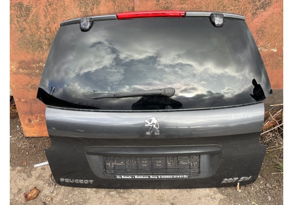 Кришка багажника Peugeot 207 SW , код фарби KTP.  З відкривним склом . 