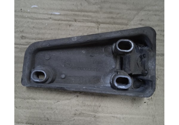 Направляюча тяги задньої розпашної дверки верхня Citroen Jumper, Peugeot Boxer, 2002-2006, 1303906080 *