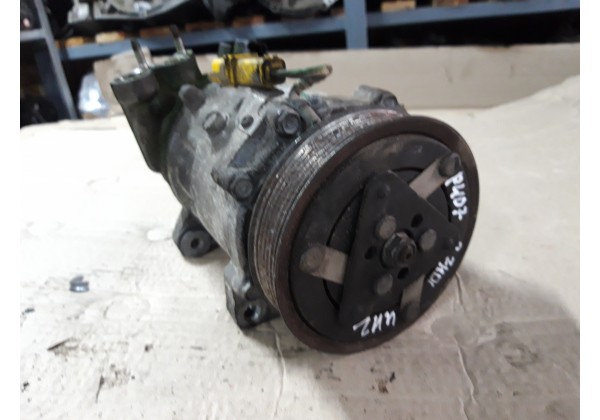 Компресор кондиціонера Citroen C5, Peugeot 407, 607, 9656572380