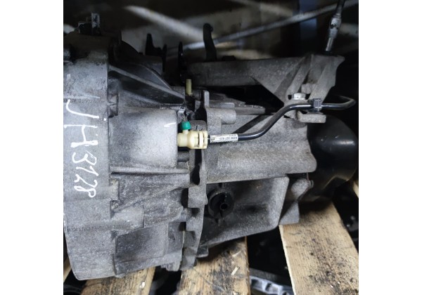 Коробка передач 1.2 бензин 16v Renault Clio 3, Modus, JH3128,ціна 200 долл