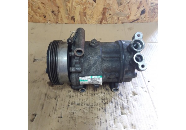 Компресор кондиціонера Renault Kangoo, Twingo, Thalia, Clio 2, 1.1, 1.2, 1.2 16V, 8200840899