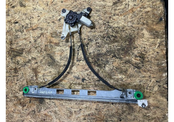 Склопідйомник електричний правої передньої дверки Renault Master 3, 807200008R, 9030284