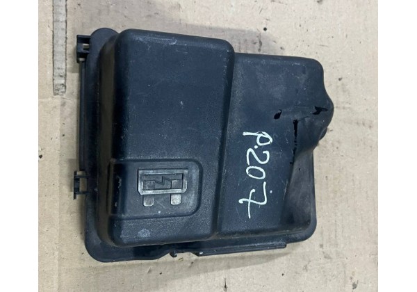 Кришка корпуса блока запобіжників Citroen C2 II, C3 II, Jumpy II, Peugeot 207, Expert II, 654587, 9657287180