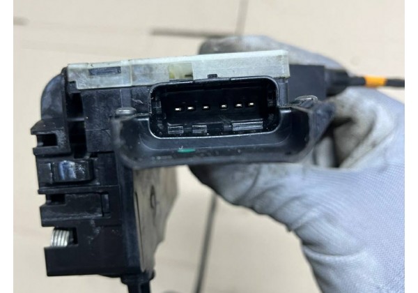 Замок лівої передньої дверки Peugeot 207, купе, 3д, 6 контактів, 9135V6
