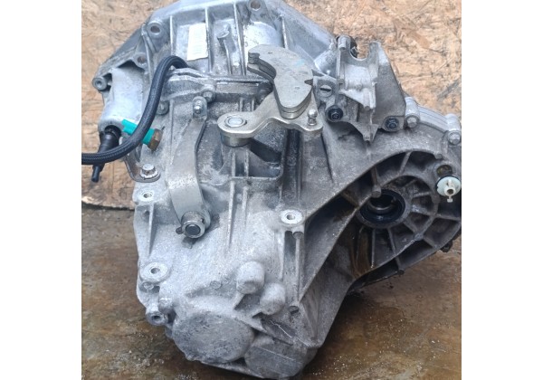 Коробка передач Рено Сценік 2 , 1.6 бензин, 6ти ступка, TL4015