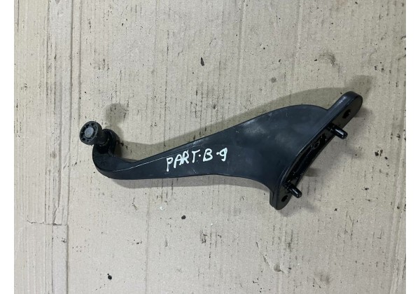 Ролик правої зсувної дверки верхній Citroen Berlingo 2, Peugeot Partner 2, 9680486980, 32330