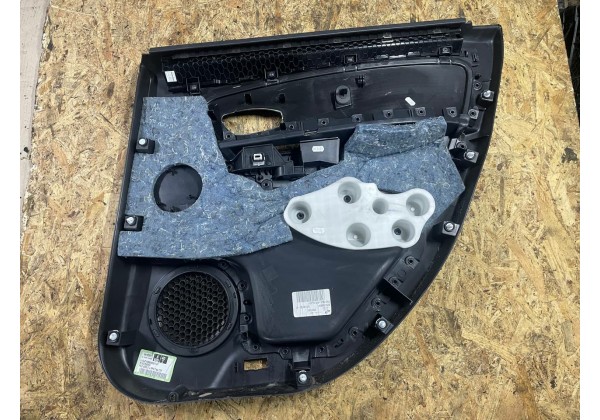 Обшивка задньої лівої дверки Renault Scenic 3, шкіра, зі шторкою, 829A18895R