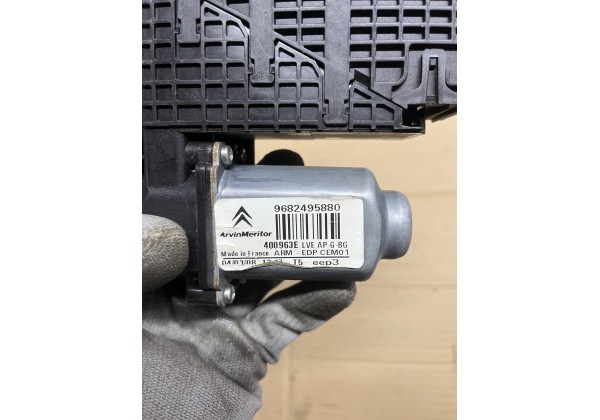 Моторчик склопідйомника Citroen C4 Picasso,  лівий перід, 9682495880