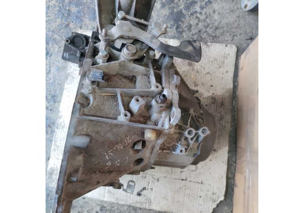 Коробка передач 2.0 бензин HPI, Citroen C5,20DL31