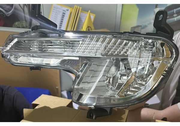 Денний ходовий вогонь (ДХО), Peugeot 508, 10-14 року, Лівий