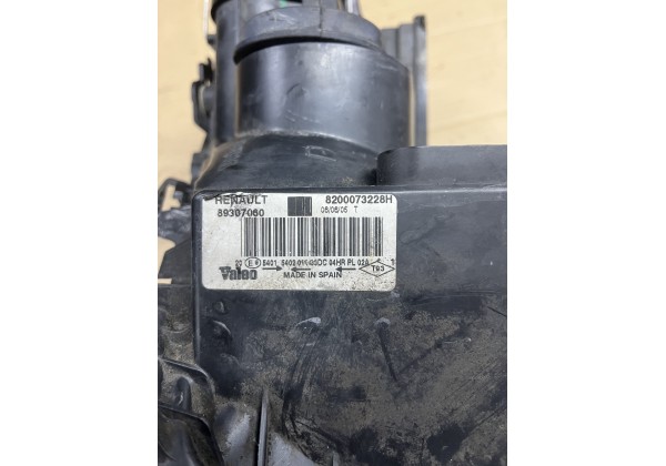 Фара права Renault Megane II, 03-06, 8200073228H, лінза+ксенон 