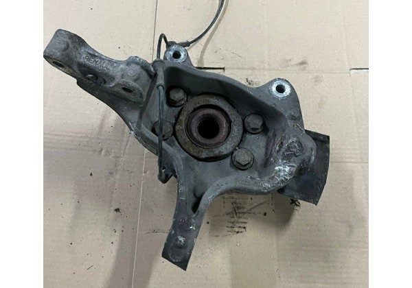 Цапфа передня ліва Renault Laguna 3, 2.0 DCi, 400150006R, 402104630R