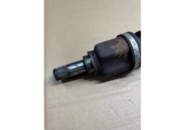 Полуось передня ліва Renault Megane III 1.6 16V, 8200725499, 391013387R