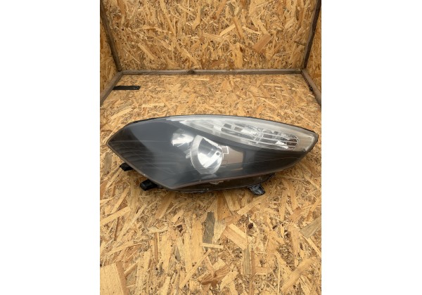 Фара передня ліва  Renault Scenic III, 260600023R