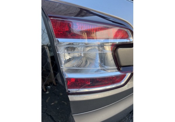 Кришка багажника Renault Megane III, SW, код фарби TEHNK