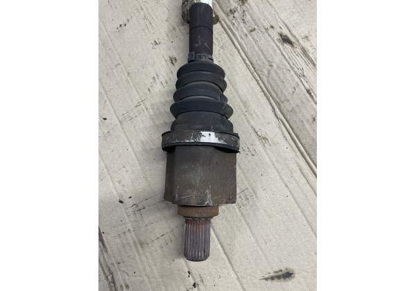 Полуось ліва Renault Scenic II 1.9 dCi, Автомат, 8200476822