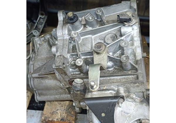 Коробка передач Пежо Партнер 2.0 хді ,BE4R, 20DM80