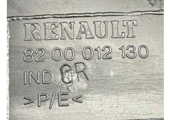 Обшивка передньої лівої дверки Renault Espace 4, 8200012130