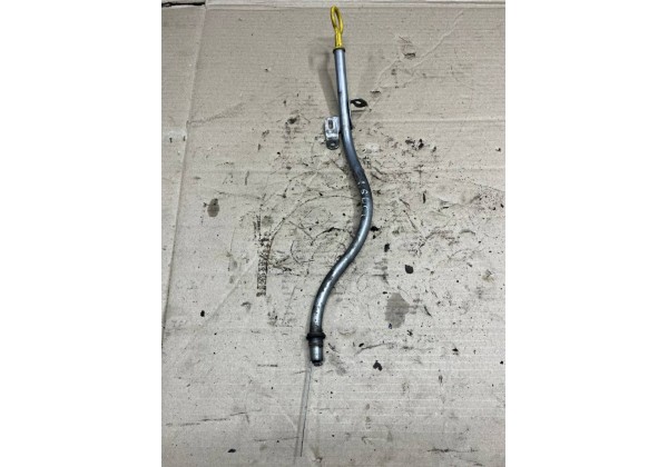 Щуп рівня мастила в двигуні Renault Megane 3, Scenic 3, Trafic 3  111518504R, 111400098R
