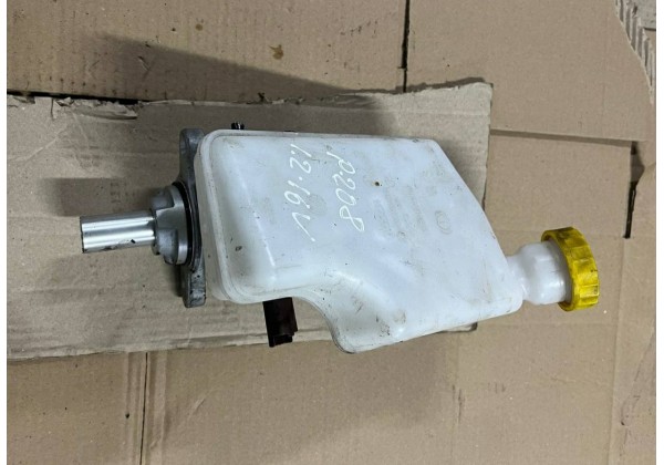 Головний гальмівний циліндр Citroen C3 II, C-Elysse, Peugeot 208, 301, 1.0-1.6i, 1.6 HDi, 0204123809, 4601W8, 4635F0