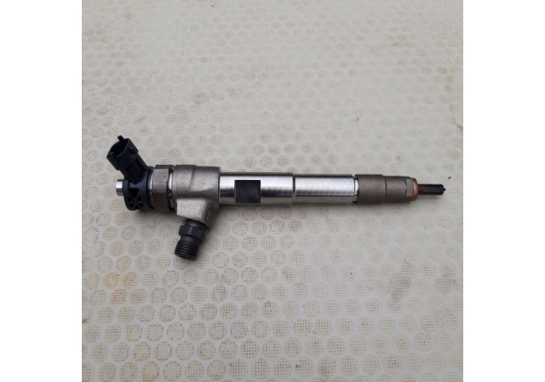 Форсунка дизельна Bosch, Renault 1.5 DCi, Euro-6, 0445110800, 8201636333, пробіг - 20000км.