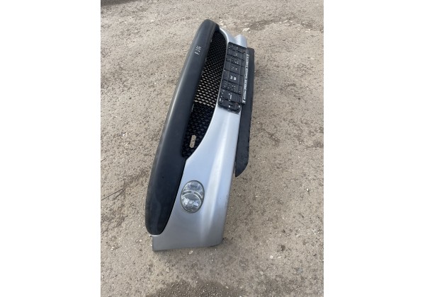 Бампер передній Peugeot 206 2002-