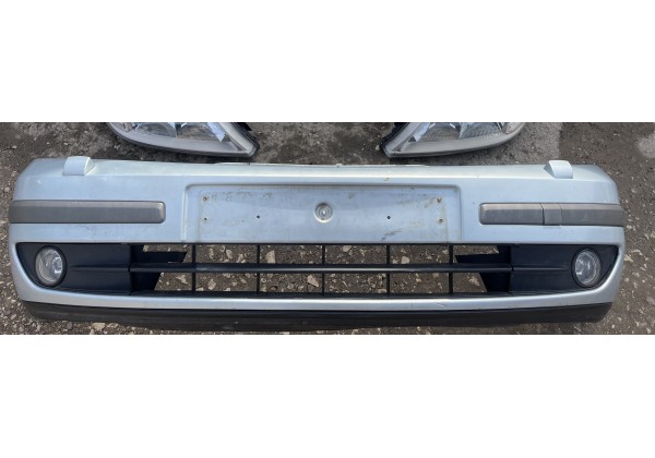 Бампер передній Renault Laguna II, до рест, Код фарби TED64