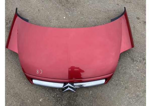 Капот Citroen C8,Має дефекти 