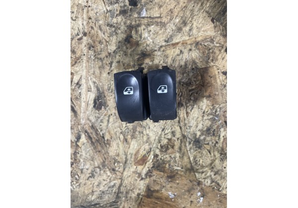 Кнопки склопідйомника Renault Twingo II, 8200214943
