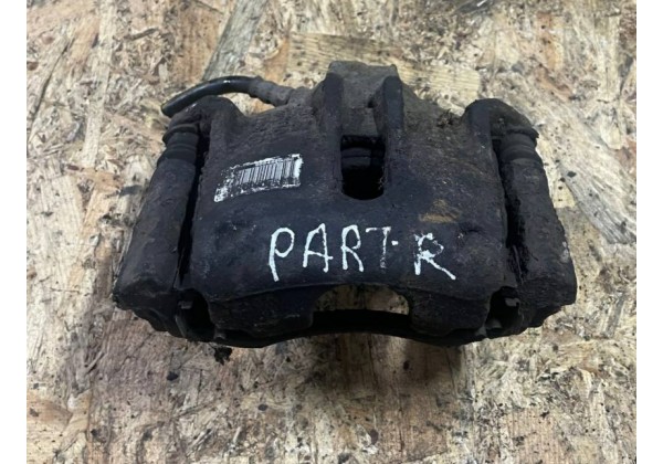 Суппорт передній правий Peugeot 206, 207, 208, Partner, Citroen Berlingo, Xsara Picasso, 4400R7, 441068, 9664465080