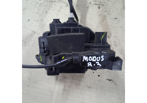 Замок правої задньої дверки електричний Renault Modus, 8200219249, 4 контакта *